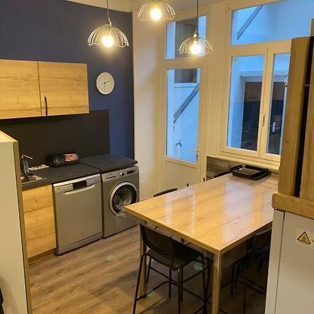 Gite De Tom Et Mag Classe 3 * Clevacances Villa Pontgibaud Exterior photo