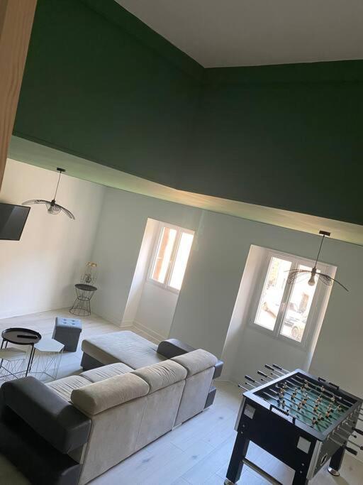 Gite De Tom Et Mag Classe 3 * Clevacances Villa Pontgibaud Exterior photo