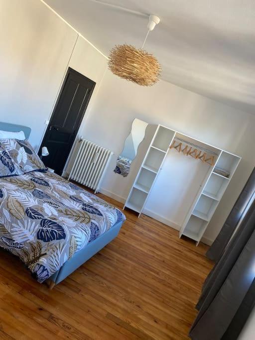 Gite De Tom Et Mag Classe 3 * Clevacances Villa Pontgibaud Exterior photo