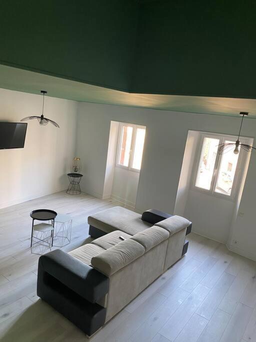 Gite De Tom Et Mag Classe 3 * Clevacances Villa Pontgibaud Exterior photo