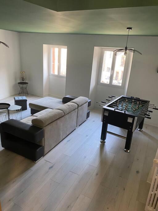 Gite De Tom Et Mag Classe 3 * Clevacances Villa Pontgibaud Exterior photo