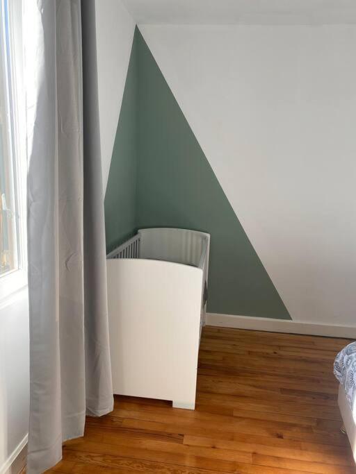 Gite De Tom Et Mag Classe 3 * Clevacances Villa Pontgibaud Exterior photo