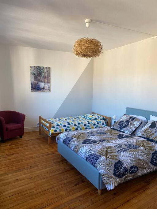 Gite De Tom Et Mag Classe 3 * Clevacances Villa Pontgibaud Exterior photo